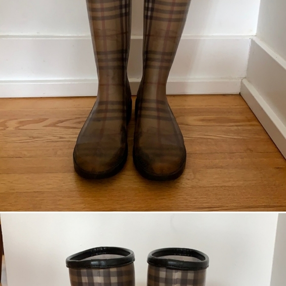 Authentic Burberry Rain Boots - purchased 2007 - Picture 2 of 5